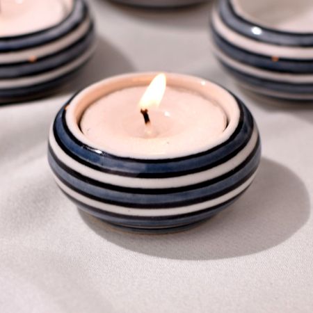 Handmade Tea Light Holder Made of Premium Ceramic in Set of 4